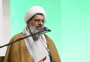 حجت الاسلام شیرازی: همه مشکلات جهان برخاسته از عدم تبعیت انسان‌ها از فرمان الهی است