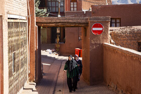 کوچههای سرخِ روستای هزارانساله