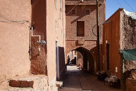 کوچههای سرخِ روستای هزارانساله