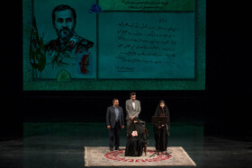 مراسم انتشار تقریظ رهبری بر کتاب‌های «تب ناتمام»، «همسفر آتش و برف» و «خانومْ ماه»