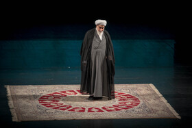 مراسم انتشار تقریظ رهبری بر کتاب‌های «تب ناتمام»، «همسفر آتش و برف» و «خانومْ ماه»