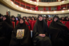 مراسم انتشار تقریظ رهبری بر کتاب‌های «تب ناتمام»، «همسفر آتش و برف» و «خانومْ ماه»