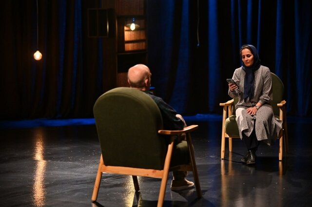 «چهل‌تیکه» دنبال گفت‌وگوی زرد نیست/ طنازی داریوش کاردان وقتی که از مرگ حرف می‌زند