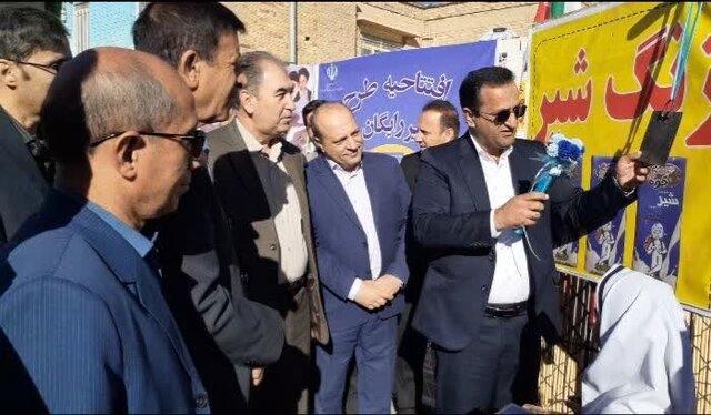 آغاز توزیع شیر رایگان در مدارس کهگیلویه و بویراحمد