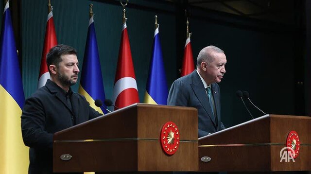 زلنسکی: تبادل زندانیان با روسیه را از سر می‌گیریم/ اردوغان: بر تمامیّت ارضی اوکراین تاکید داریم