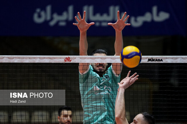 تصویر آرشیوی است. چرا والیبال پیکان به فولاد باخت؟