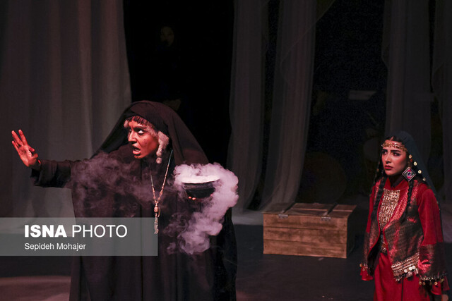 نمایش «اوراد بادهای وحشی سرکش»، بدون تهیهکننده به جشنواره رسید!