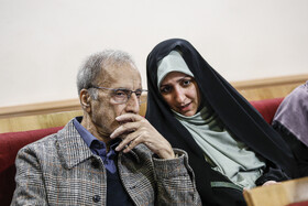 مراسم رونمایی از کتاب خاطرات اسحاق جهانگیری