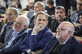 مراسم رونمایی از کتاب خاطرات اسحاق جهانگیری