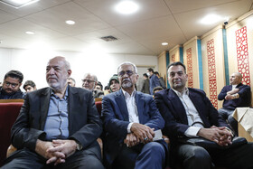 مراسم رونمایی از کتاب خاطرات اسحاق جهانگیری