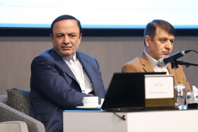 رضا مسرور، معاون وزیر و دبیر شورای عالی مناطق آزاد تجاری در نشست شورای گفتگوی دولت و بخش خصوصی استان آذربایجان شرقی با حضور وزیر امور اقتصادی و دارایی