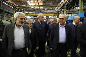 بازدید سید علی مدنی زاده، وزیر امور اقتصاد از مجتمع ماشین‌سازی تبریز