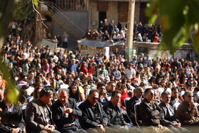 جشن انار پاوه در روستای ساتیاری