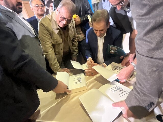 انتقاد از هاشمی،خاتمی و ظریف/اشتباهات تکراری در تاریخ اقتصادی