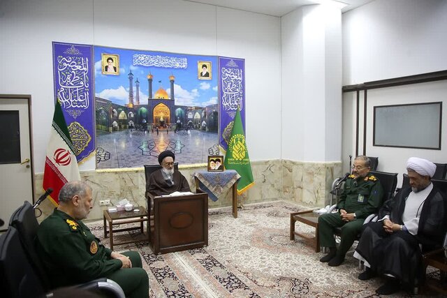 رئیس سازمان بسیج مستضعفین: برای دفاع همه‌جانبه راهبردهای خود را بر محلات متمرکز کرده‌ایم