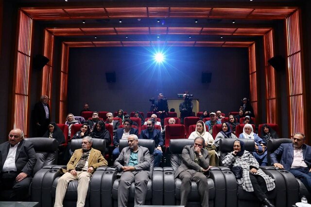 در شبی برای مینو غزنوی چه گذشت؟