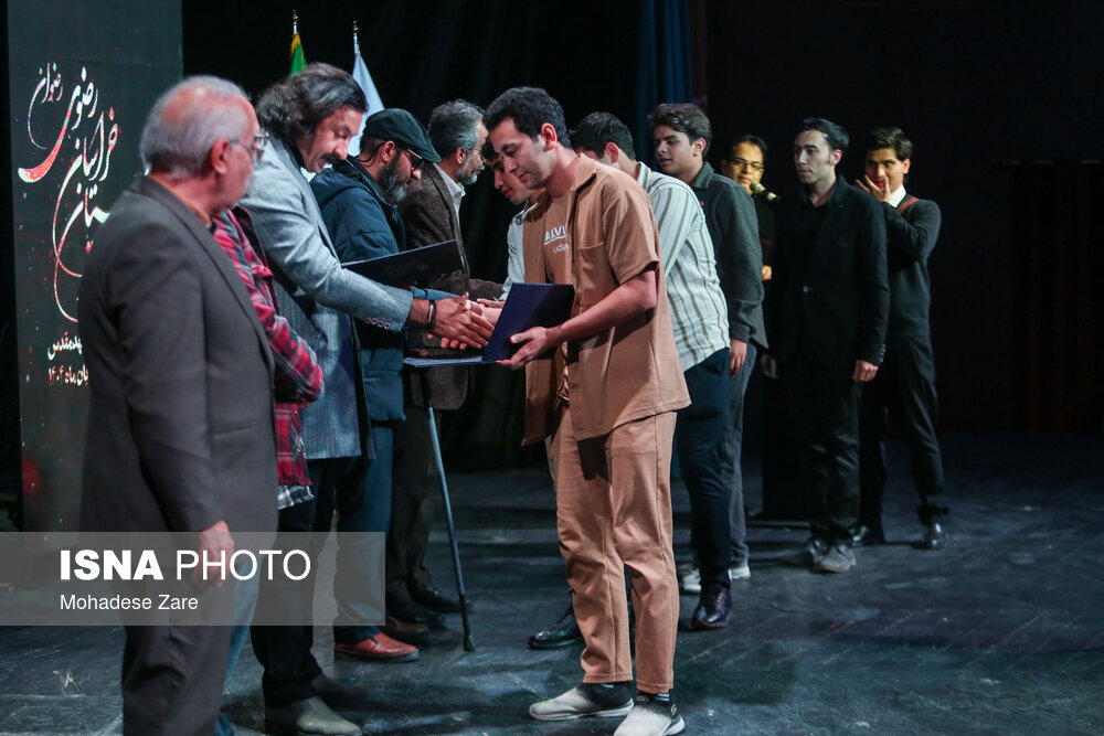 سی‌وپنجمین جشنواره تئاتر خراسان رضوی، برگزیدگان خود را شناخت