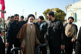 آیت‌الله ابولحسن مهدوی، امام جمعه موقت اصفهان و عضو خبرگان رهبری