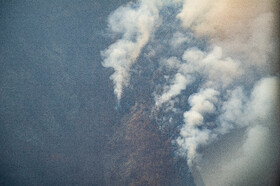 عملیات مهار آتش‌سوزی مناطق کوهستانی روستاهای دلیر و الیت