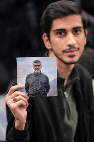 اولین شب مراسم عزاداری ایام شهادت حضرت فاطمةالزهرا سلام‌الله‌علیها در حسینیه امام خمینی(ره)