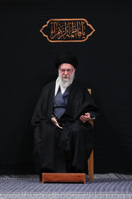 اولین شب مراسم عزاداری ایام شهادت حضرت فاطمةالزهرا سلام‌الله‌علیها در حسینیه امام خمینی(ره)