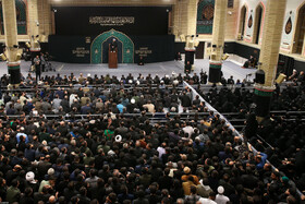 اولین شب مراسم عزاداری ایام شهادت حضرت فاطمةالزهرا سلام‌الله‌علیها در حسینیه امام خمینی(ره)