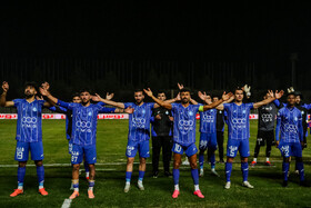 استقلال- الوصل؛ نبرد انتقامی برای آبی‌ها زیر سایه آلودگی