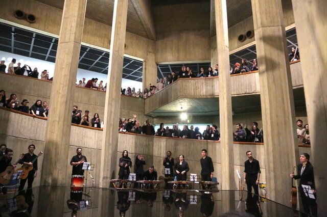 تبدیل نوازندگان موسیقی به اثر هنری در موزه هنرهای معاصر!