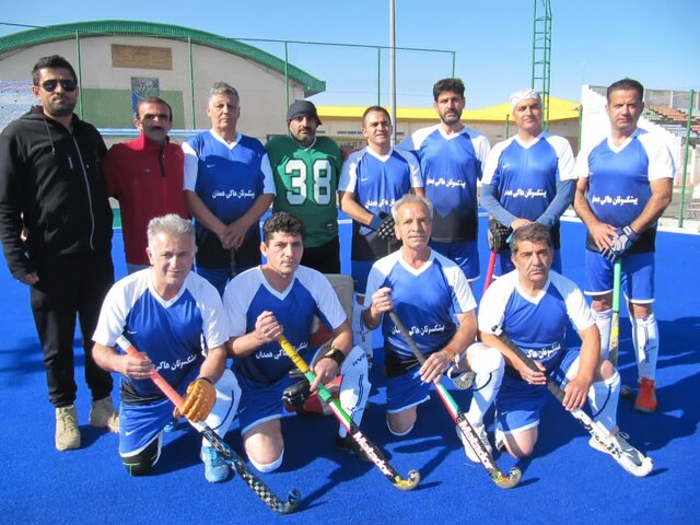 کسب مدال نقره همدان در مسابقات هاکی قهرمانی پیشکسوتان کشور