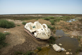 پسروی آب در ساحل گلوگاه خلیج گرگان