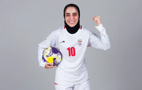 نسیمه غلامی: مسی را دوست دارم ولی الگویم رونالدو است/ می‌خواهیم دنیا را شگفت‌زده کنیم