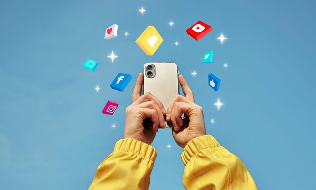 نه، مدام در سفر و رییس خود بودن عادی نیست