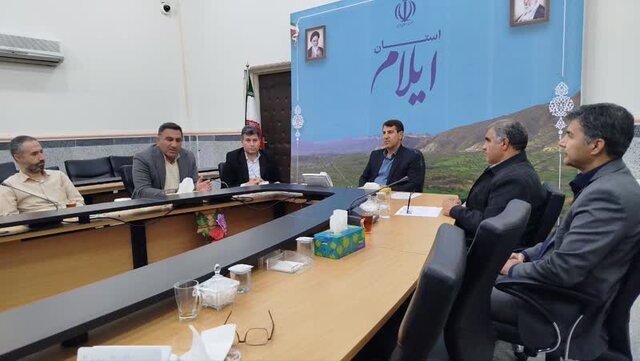 معاون عمرانی استاندار ایلام: ۴.۵ مگاوات انرژی تجدیدپذیر وارد شبکه شد/ ۴۰ مگاوات دیگر تا پایان سال در مدار قرار می‌گیرد