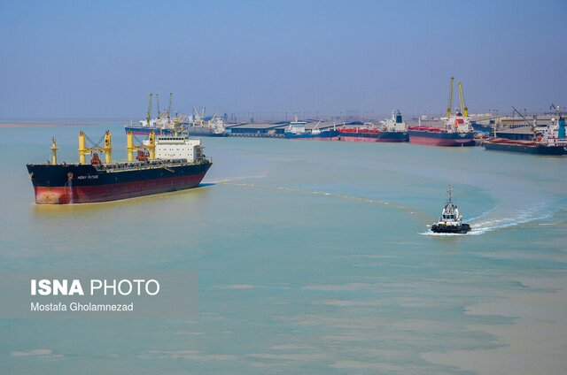 گام مؤثری در حوزه گردشگری و ورزش‌های دریایی و ساحلی کشور برداشته نشده است