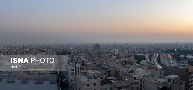 با کارهای نمادین، آلودگی تهران درمان نمی‌شود/ وزارت‌خانه‌ها به سازمان محیط زیست پاسخگو نیستند