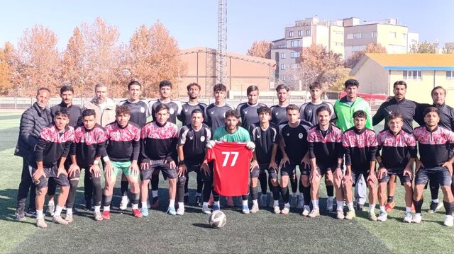 تیم شهرداری همدان صدرنشین لیگ دسته اول فوتبال جوانان کشور شد