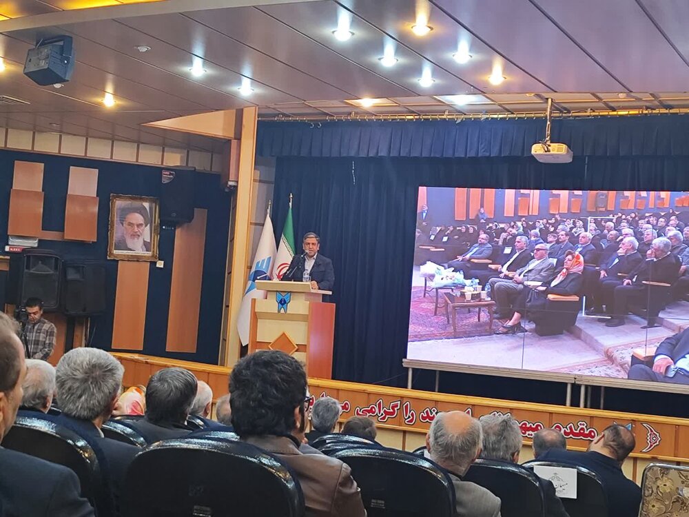 توسعه فضاهای آموزشی و مشارکت عمومی، محور اصلاح نظام تعلیم و تربیت است