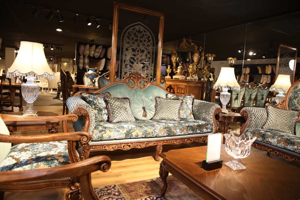 چرا مبل کلاسیک، تنها انتخاب برای یک دکوراسیون ماندگار است