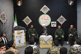 دیدار بسیجیان با نماینده ولی فقیه در استان سمنان