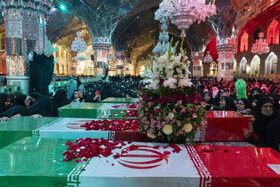 مراسم وداع با ۱۳ شهید گمنام در حرم مطهر رضوی