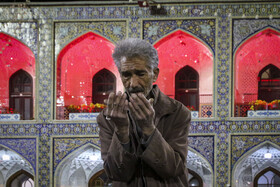 حال و هوای حرم مطهر رضوی در شب شهادت حضرت زهرا (س)