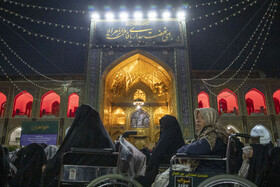 حال و هوای حرم مطهر رضوی در شب شهادت حضرت زهرا (س)