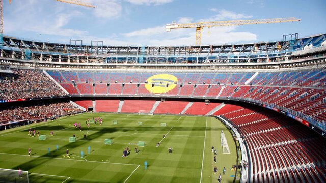 لاپورتا: فلیک به ما احساس امنیت میدهد/ نوکمپ معبد مقدس هواداران است