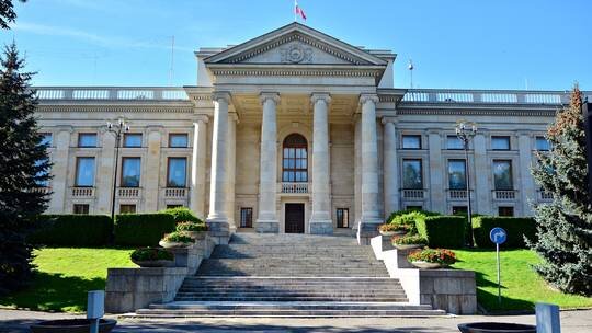 درخواست قانونگذاران لهستانی برای جابجایی سفارت روسیه