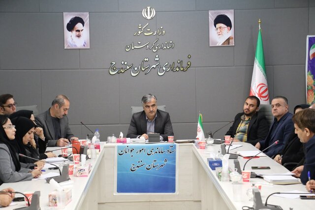 فرماندار سنندج: در حوزه اشتغال و کاهش آسیب‌های اجتماعی جوانان عملکرد خوبی نداشته‌ایم
