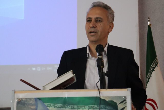 معاون آموزش و پرورش فارس: مدیران مدارس نگهبان نیازهای ذهنی و روحی دانش‌آموزان باشند