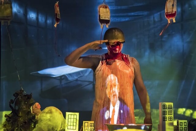 نمایش «مانتیکور»، عکس از نادر بهرامی چند خبر از اجراهای تئاتری در پایتخت