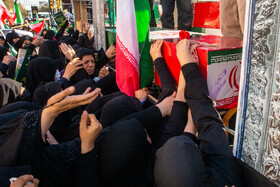 مراسم تشییع پیکرهای ۷ شهدای گمنام - قم