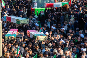 مراسم تشییع پیکرهای ۷ شهدای گمنام - قم