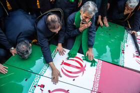 مراسم تشییع پیکرهای ۷ شهدای گمنام - قم